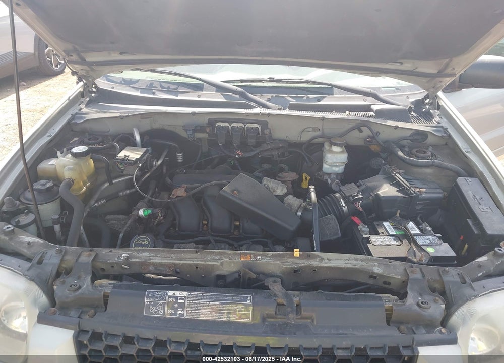 2005 FORD ESCAPE LIMITED VIN: 1FMYU94175KA06769