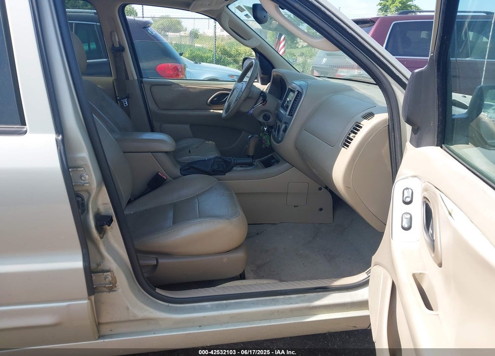 2005 FORD ESCAPE LIMITED VIN: 1FMYU94175KA06769