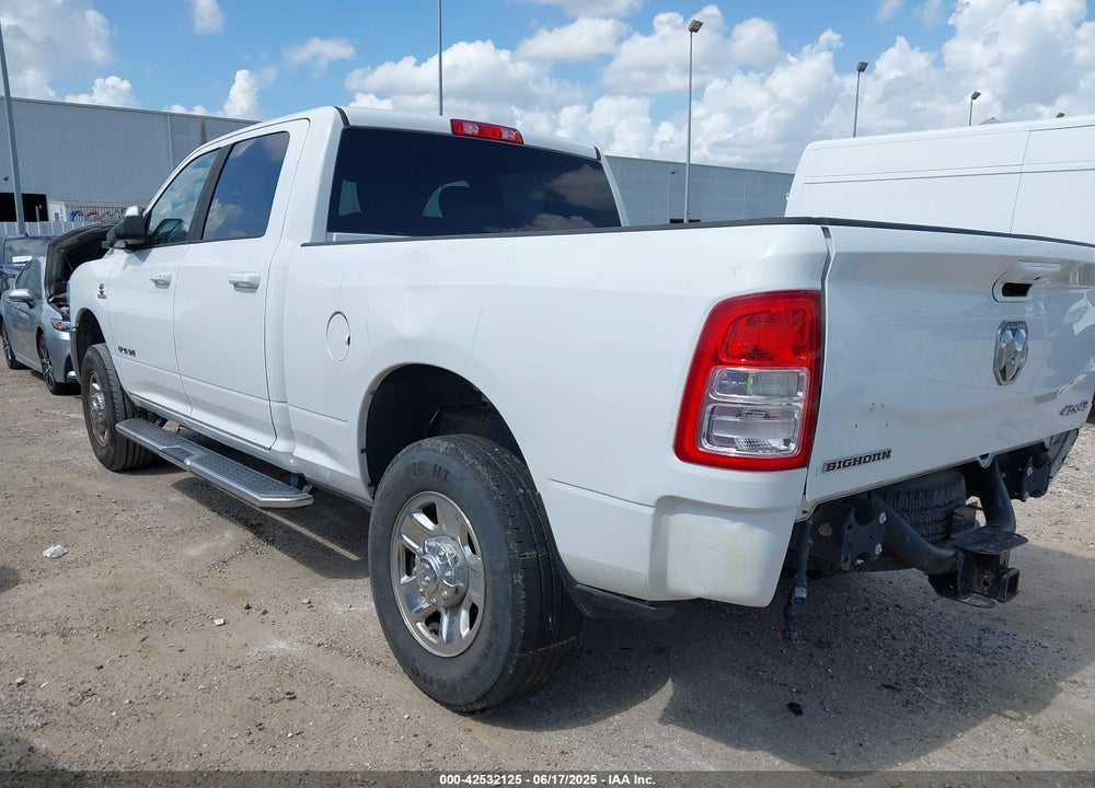 2021 RAM 2500 VIN: 3C6UR5DL4MG555180