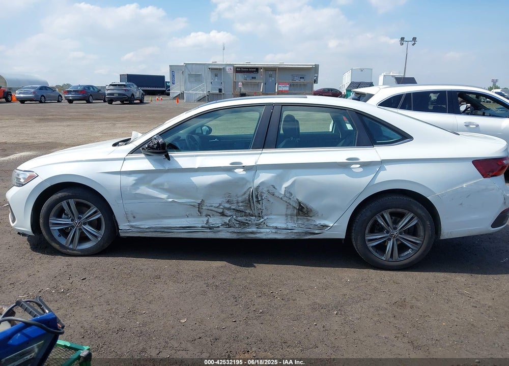 2024 VOLKSWAGEN JETTA VIN: 3VW7M7BU5RM038911
