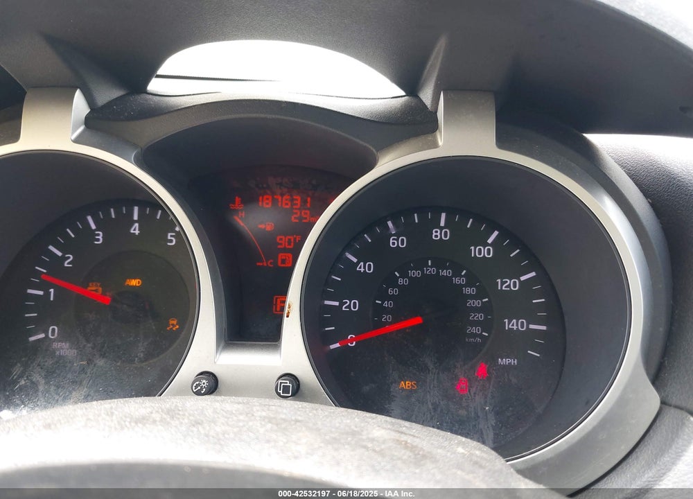 2013 NISSAN JUKE VIN: JN8AF5MV4DT226461