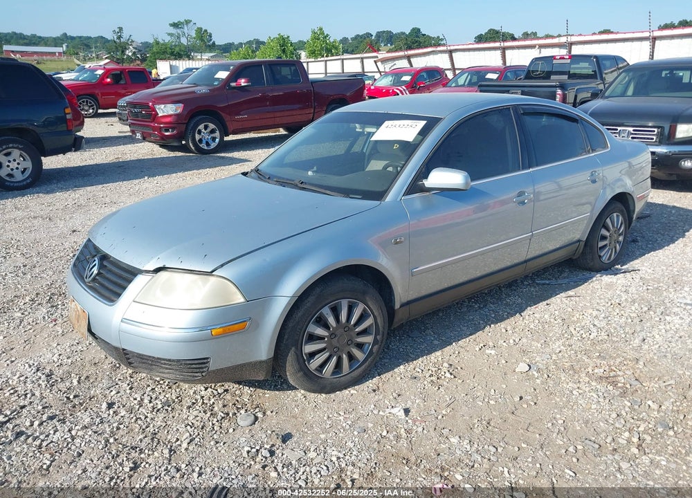 2004 VOLKSWAGEN PASSAT GL VIN: WVWMD63B84P048445