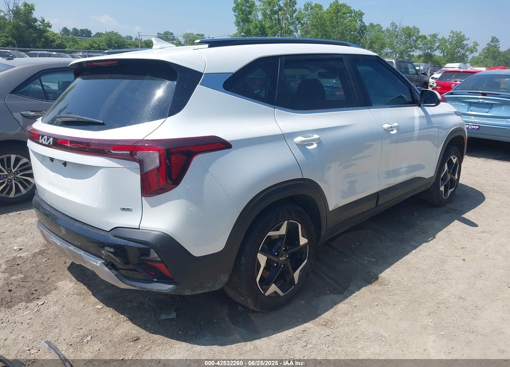 2024 KIA SELTOS VIN: KNDERCAAXR7590085