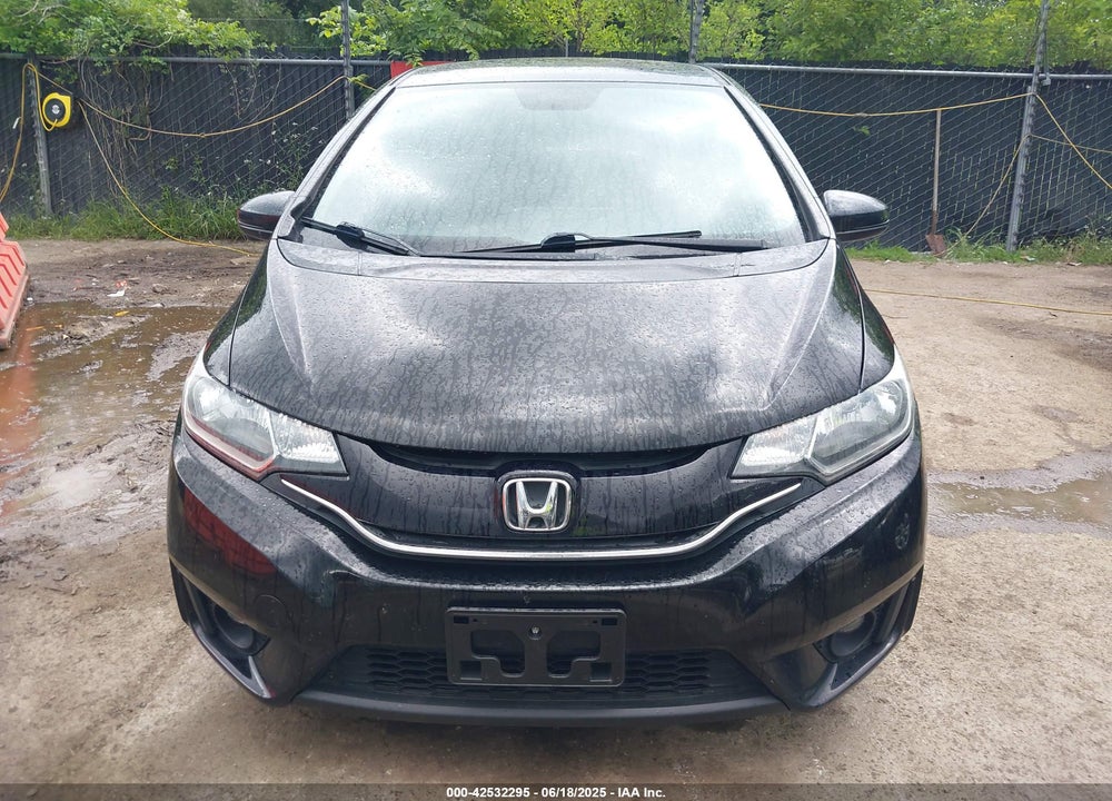 2015 HONDA FIT VIN: 3HGGK5H83FM769518