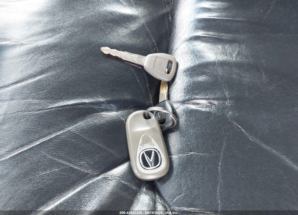 2002 ACURA TL 3.2 VIN: 19UUA56702A045678