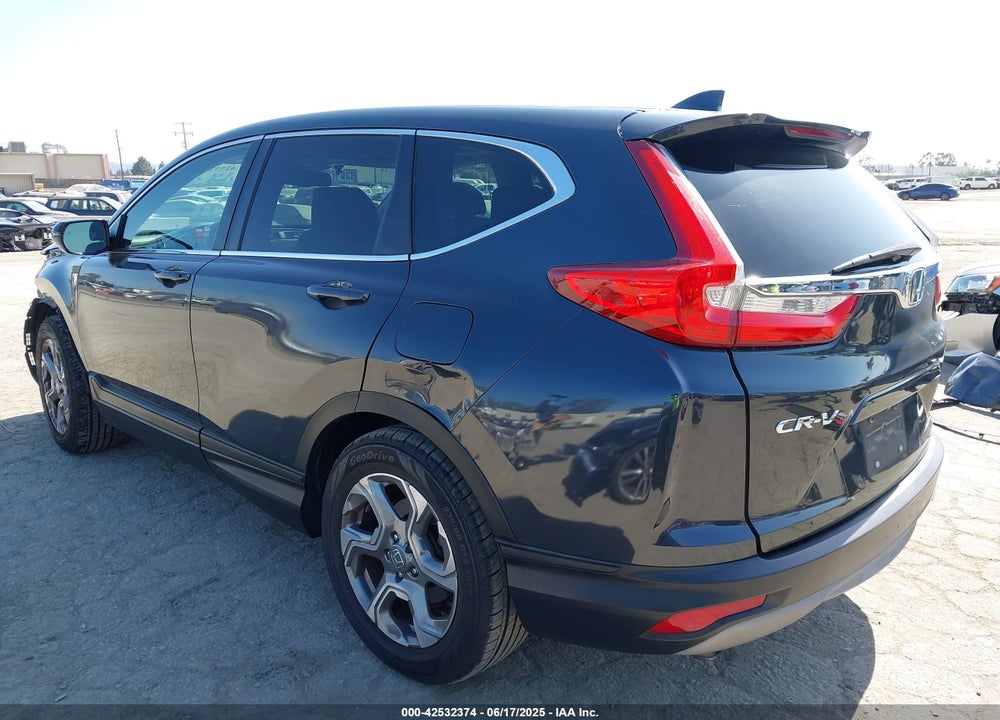 2017 HONDA CR-V VIN: 7FARW1H8XHE015838
