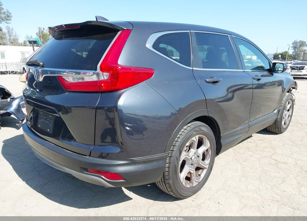 2017 HONDA CR-V VIN: 7FARW1H8XHE015838