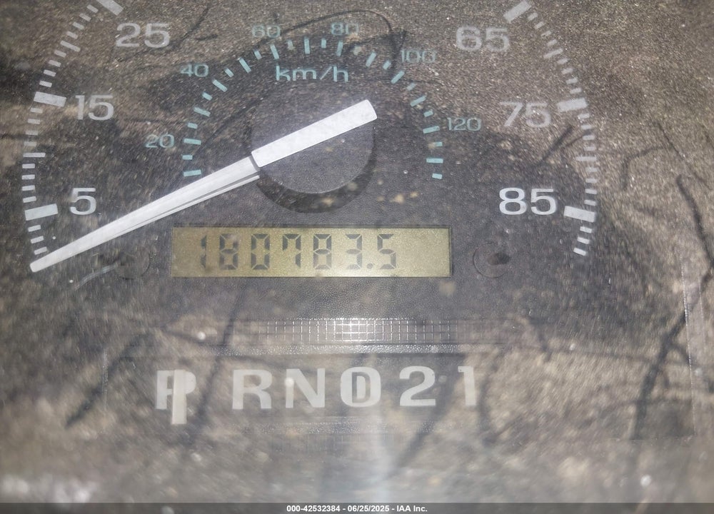1996 FORD ECONOLINE E350 SUPER DUTY VIN: 1FBJS31H3THB35553