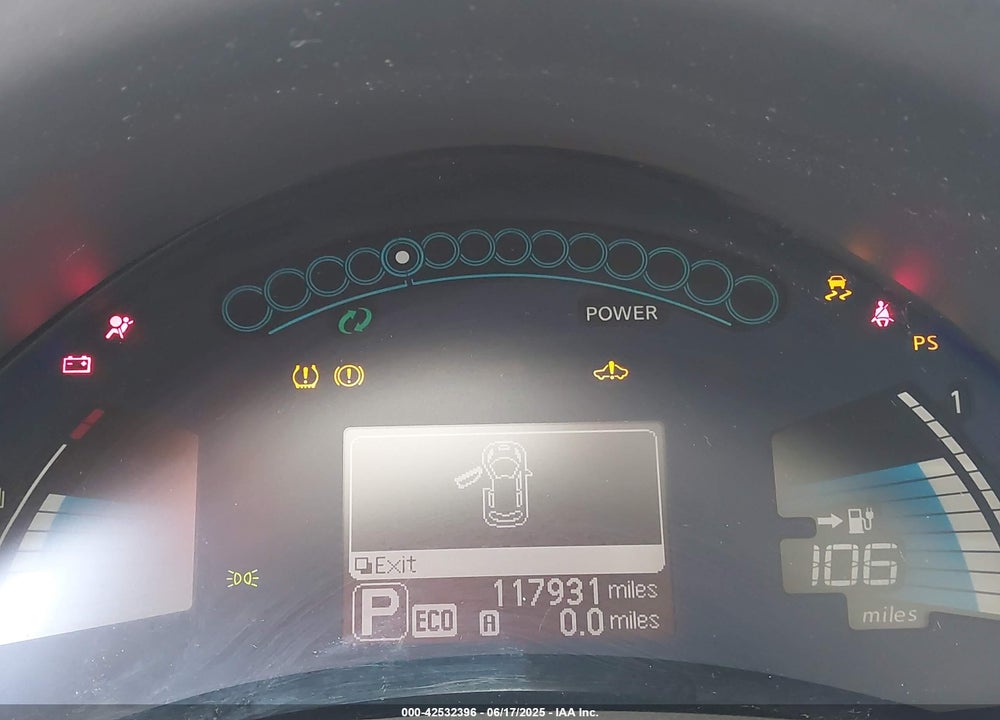 2017 NISSAN LEAF VIN: 1N4BZ0CP1HC304381