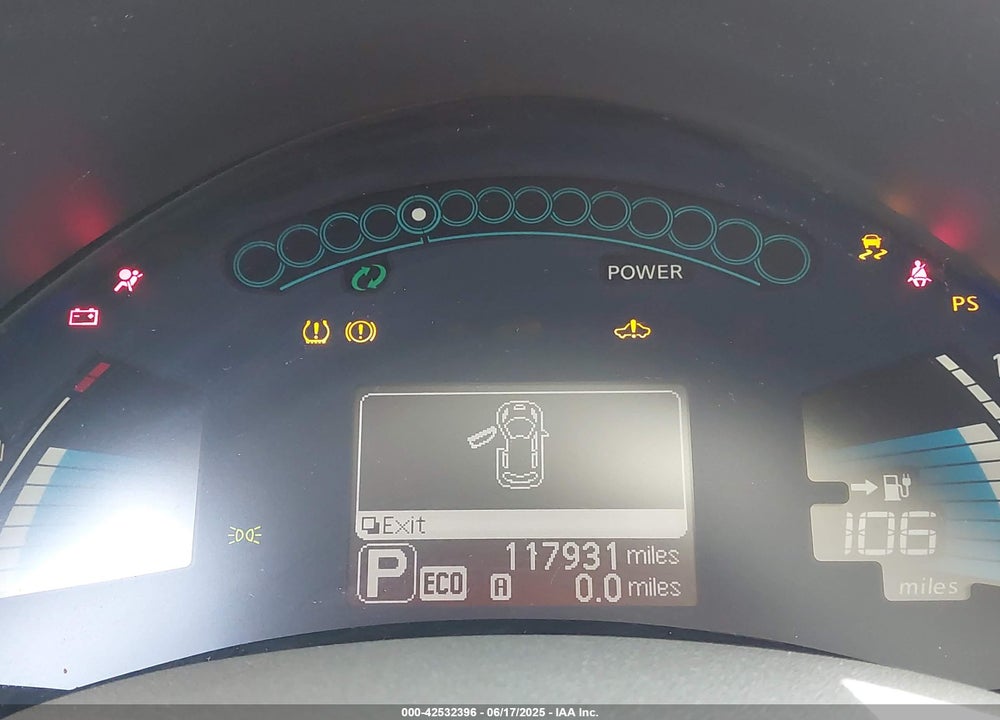 2017 NISSAN LEAF VIN: 1N4BZ0CP1HC304381