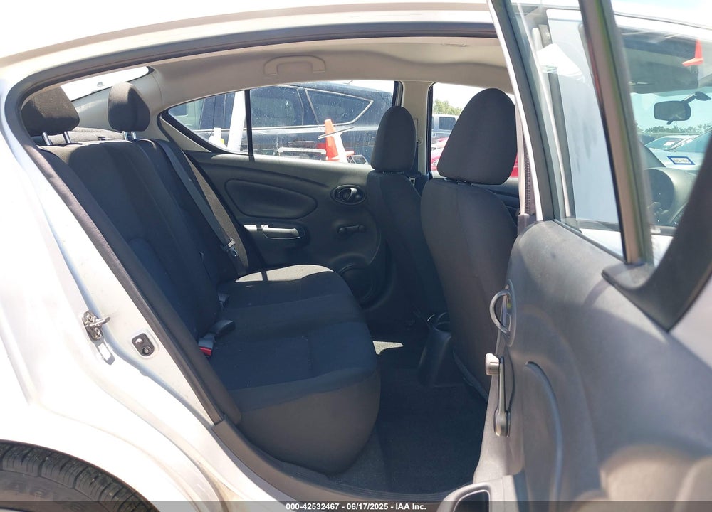 2018 NISSAN VERSA VIN: 3N1CN7AP2JL830795