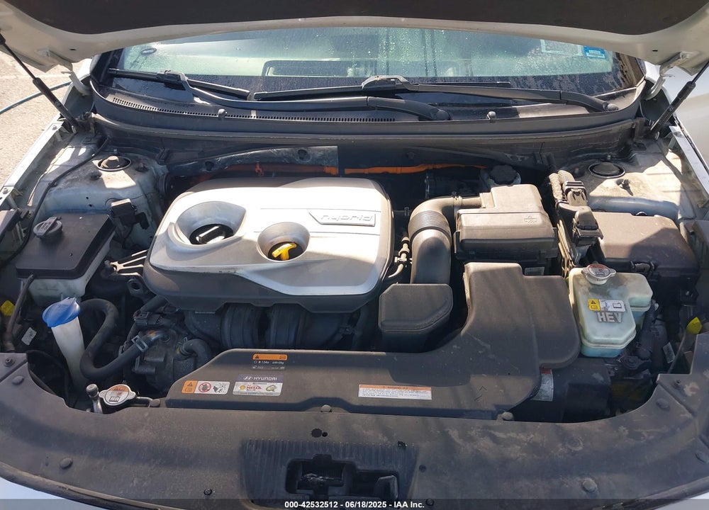 2017 HYUNDAI SONATA VIN: KMHE34L1XHA054979