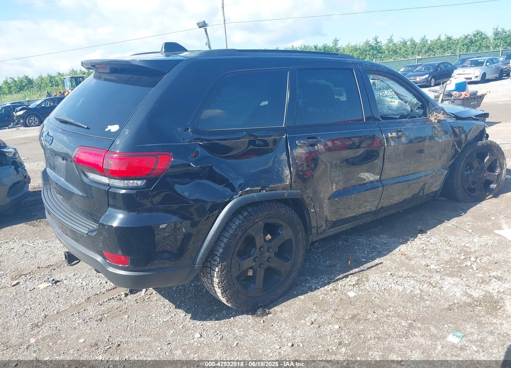 2019 JEEP GRAND CHEROKEE VIN: 1C4RJFAG7KC697607