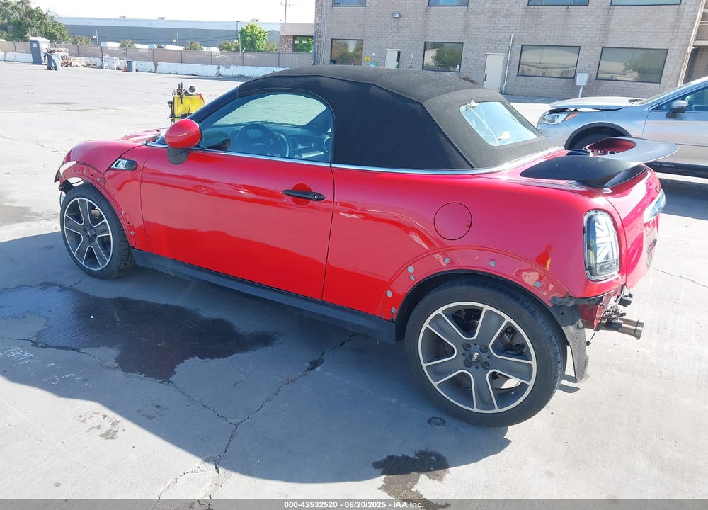 2015 MINI COOPER VIN: WMWSY3C55FT595927
