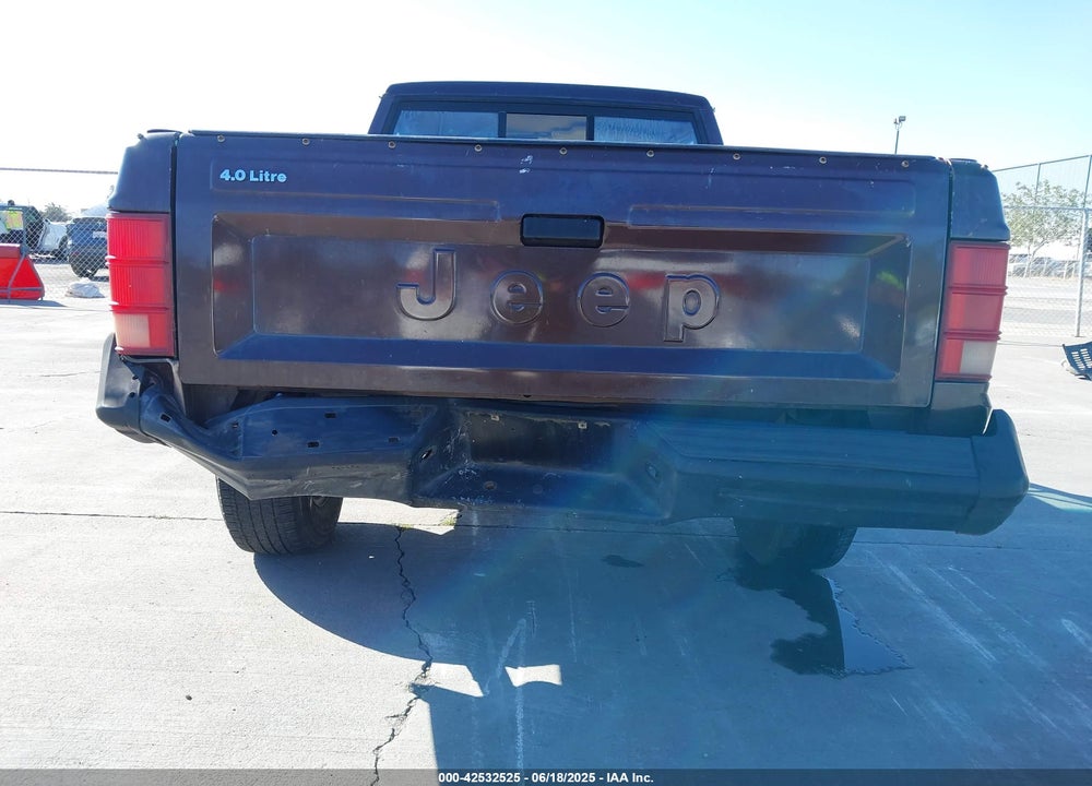 1987 JEEP COMANCHE VIN: 1JTMW6413HT109647