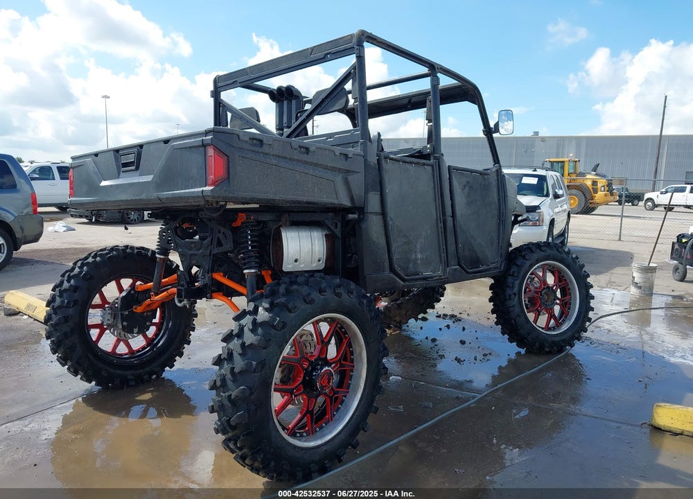 2017 POLARIS RANGER CREW XP 1000 EPS VIN: 3NSRVE990HG854094