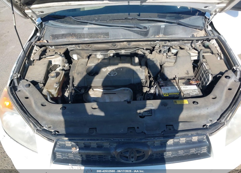 2010 TOYOTA RAV4 VIN: 2T3KF4DV8AW020529