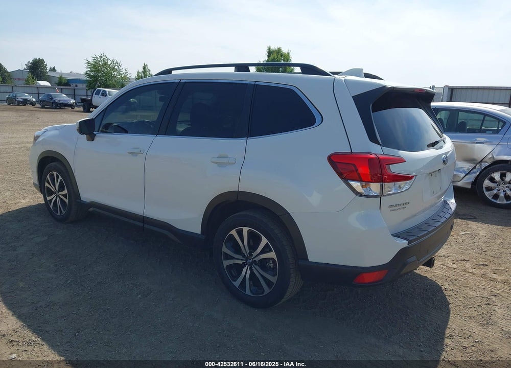 2021 SUBARU FORESTER VIN: JF2SKAUC1MH405368