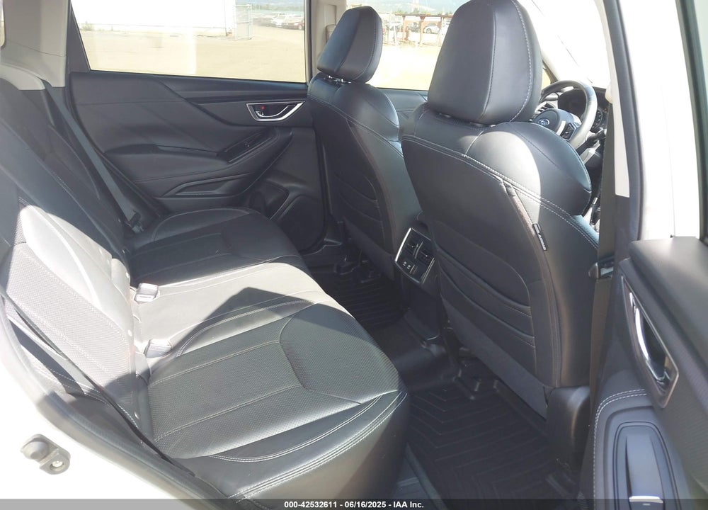 2021 SUBARU FORESTER VIN: JF2SKAUC1MH405368