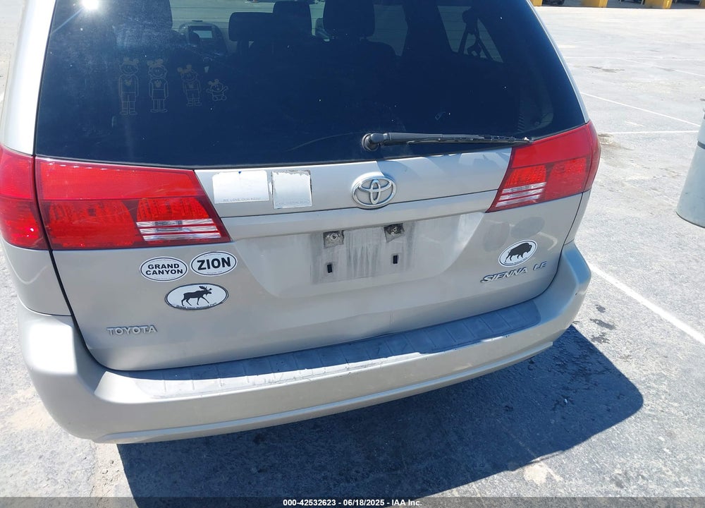 2005 TOYOTA SIENNA LE VIN: 5TDZA23C75S382523