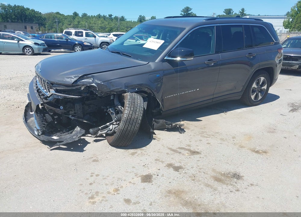2024 JEEP GRAND CHEROKEE VIN: 1C4RJYB68RC714152