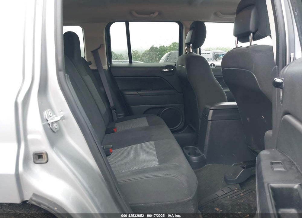 2016 JEEP PATRIOT VIN: 1C4NJPBB0GD800486