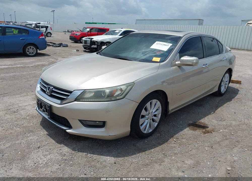 2014 HONDA ACCORD VIN: 1HGCR2F88EA148296