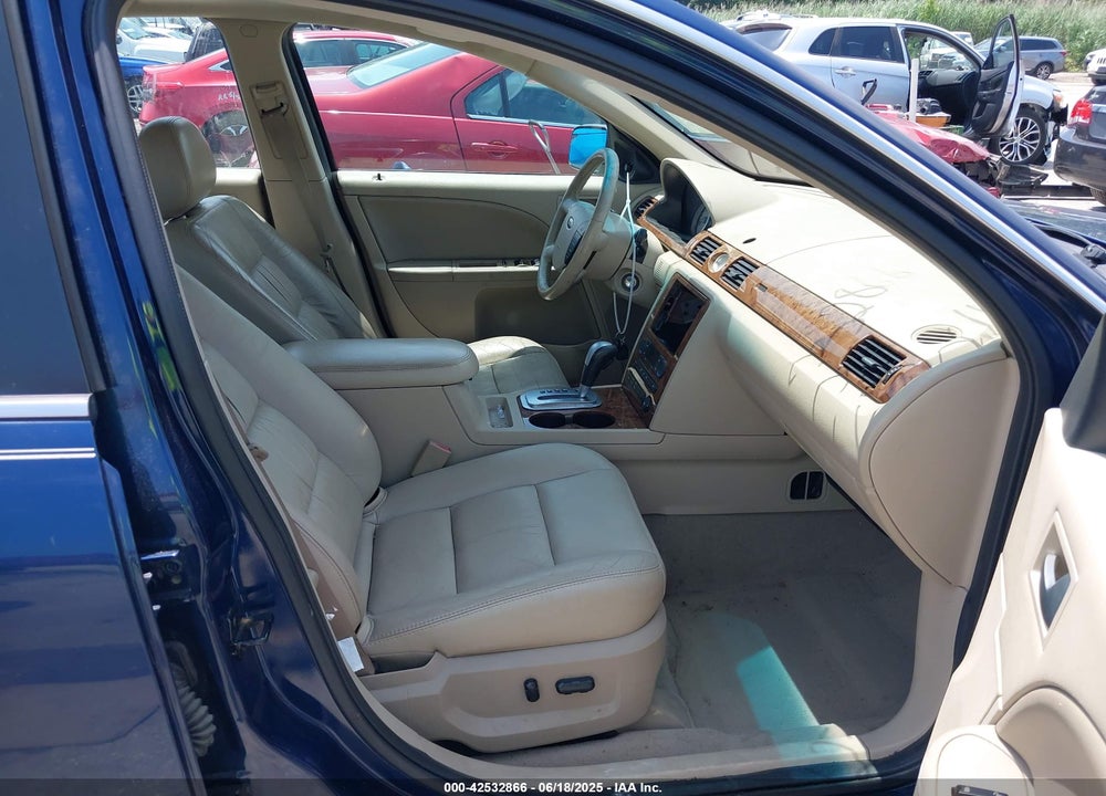 2005 FORD FIVE HUNDRED LIMITED VIN: 1FAFP28135G110091