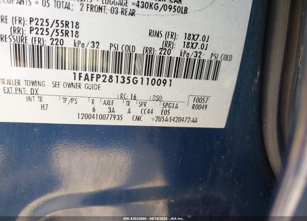 2005 FORD FIVE HUNDRED LIMITED VIN: 1FAFP28135G110091