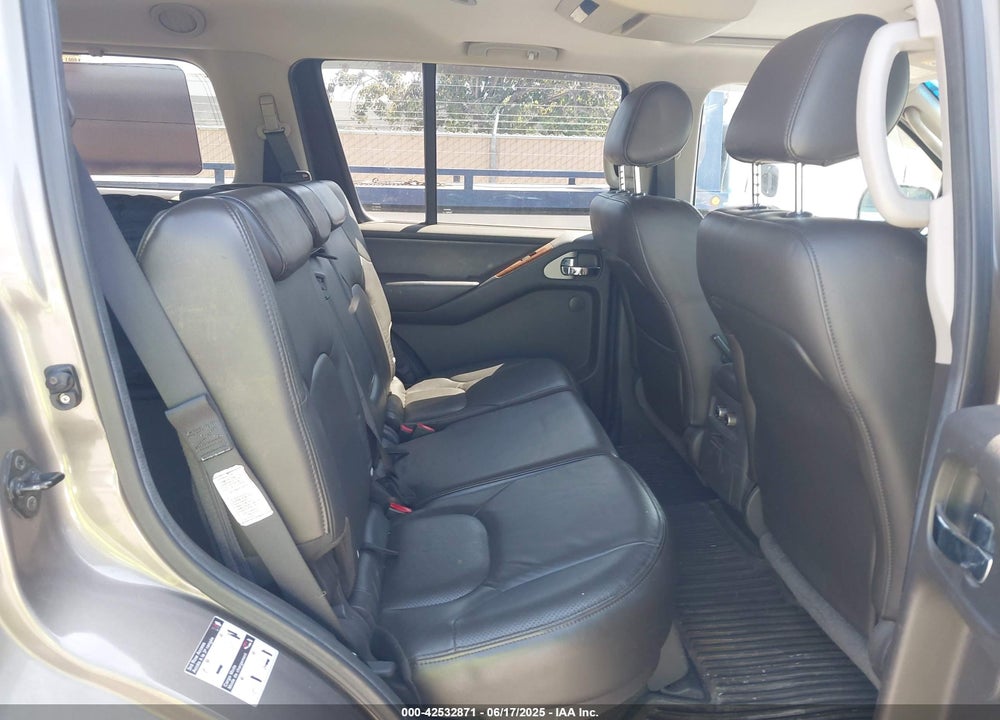 2006 NISSAN PATHFINDER VIN: 5N1AR18U96C621392