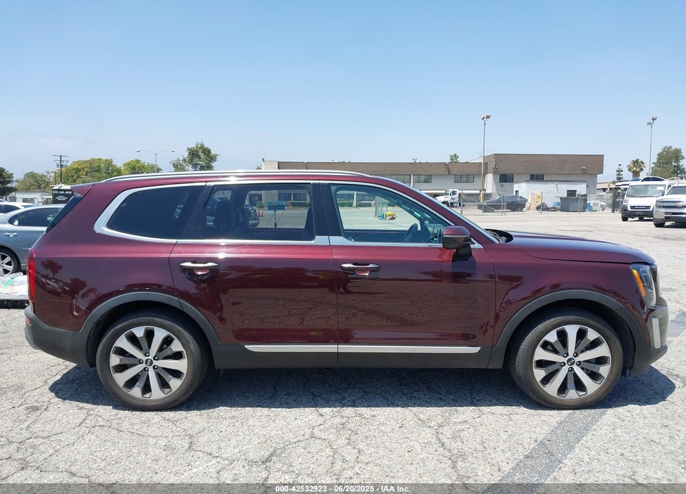 2020 KIA TELLURIDE VIN: 5XYP64HC5LG010282