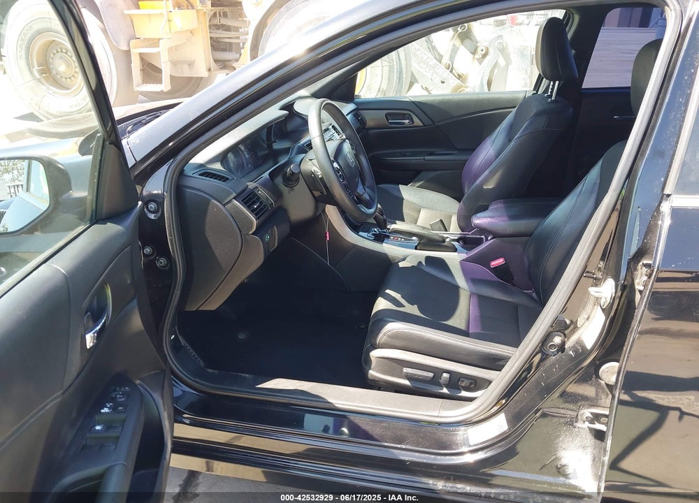 2016 HONDA ACCORD SPORT VIN: 1HGCR2F50GA227308