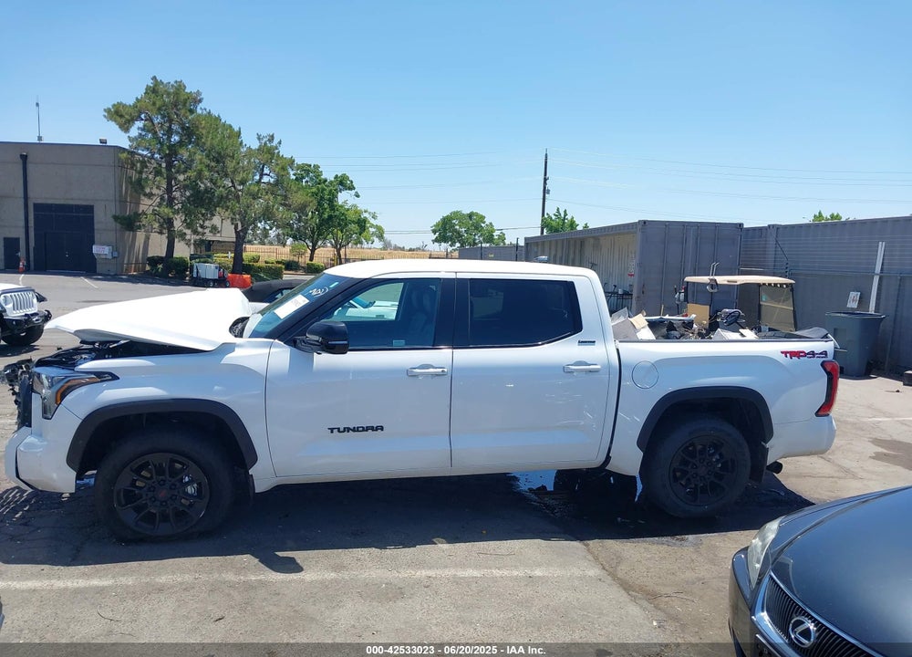 2025 TOYOTA TUNDRA VIN: 5TFWA5DB9SX283900
