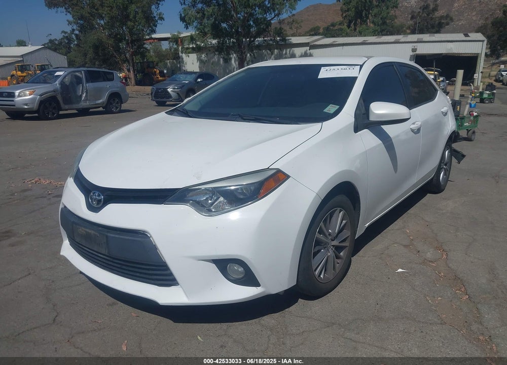 2014 TOYOTA COROLLA VIN: 5YFBURHE0EP055112