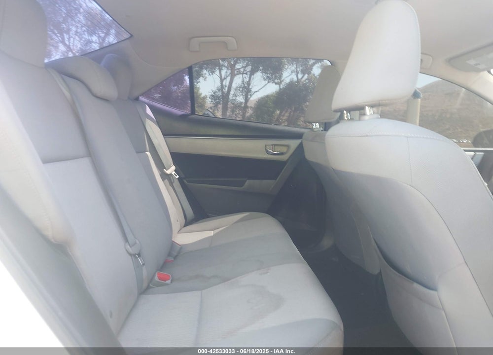 2014 TOYOTA COROLLA VIN: 5YFBURHE0EP055112