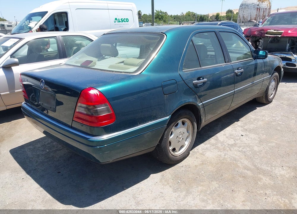 1995 MERCEDES-BENZ C 280 VIN: WDBHA28E3SF215141