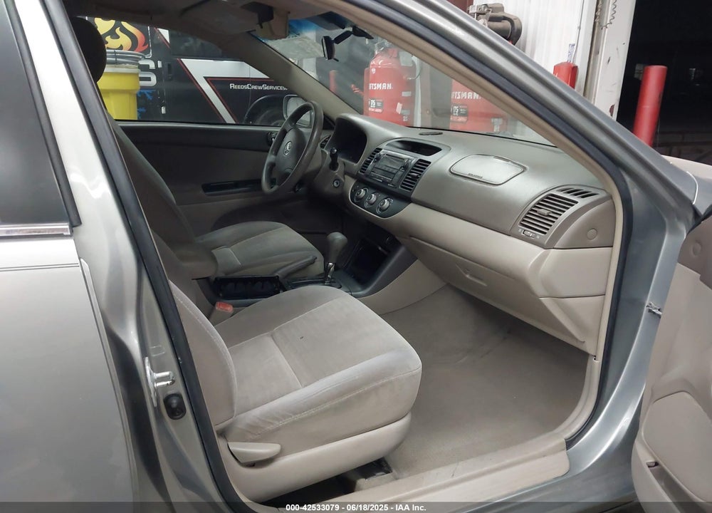 2005 TOYOTA CAMRY LE VIN: 4T1BE32K35U953811