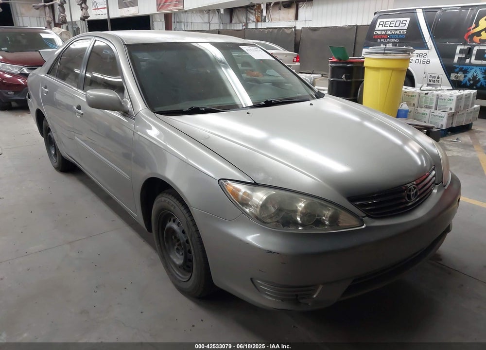 2005 TOYOTA CAMRY LE VIN: 4T1BE32K35U953811