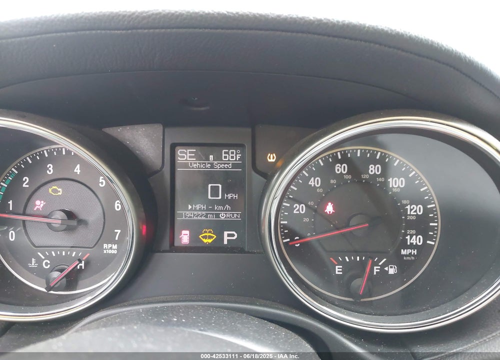 2013 JEEP GRAND CHEROKEE VIN: 1C4RJFCG3DC655449