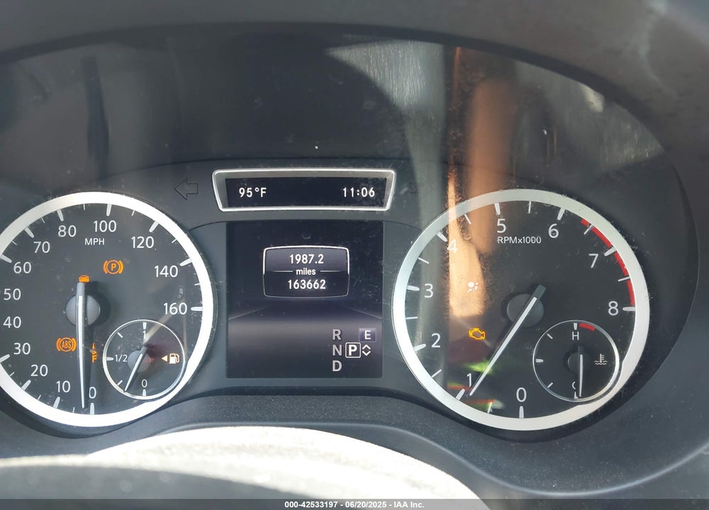 2019 INFINITI QX30 VIN: SJKCH5CP2KA009532