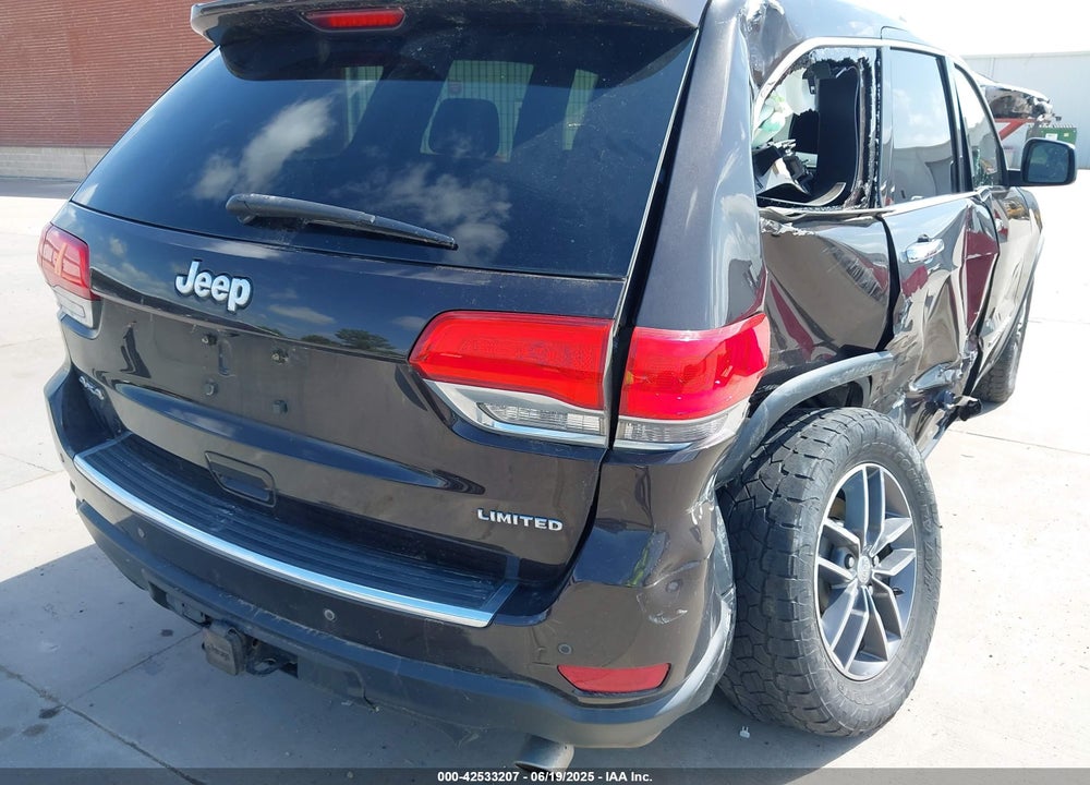 2017 JEEP GRAND CHEROKEE VIN: 1C4RJFBT3HC605266