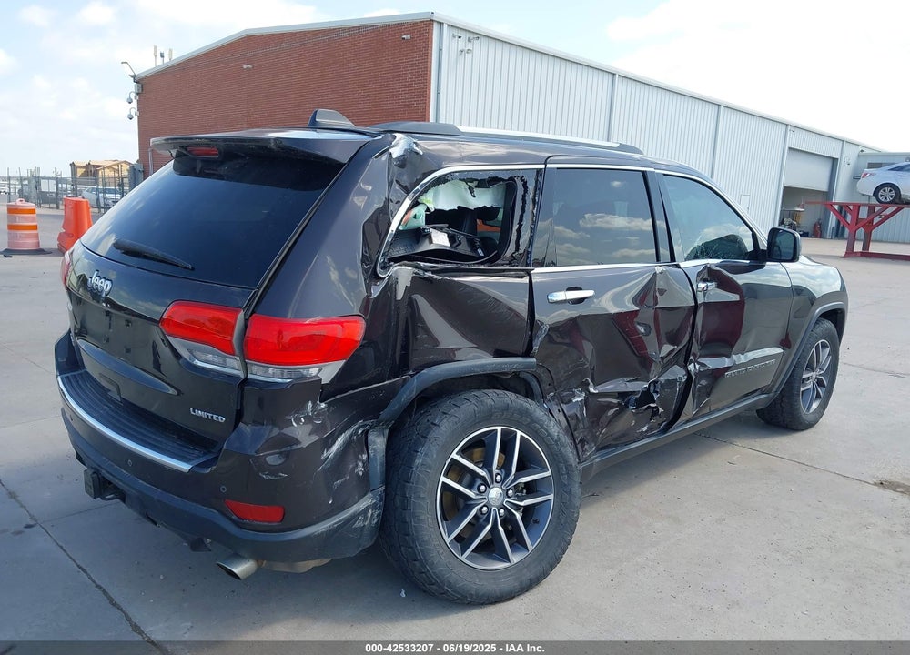 2017 JEEP GRAND CHEROKEE VIN: 1C4RJFBT3HC605266