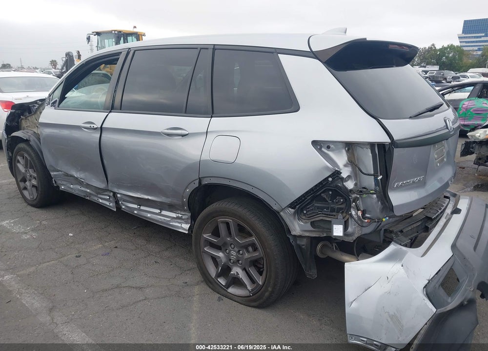 2022 HONDA PASSPORT VIN: 5FNYF7H52NB003467