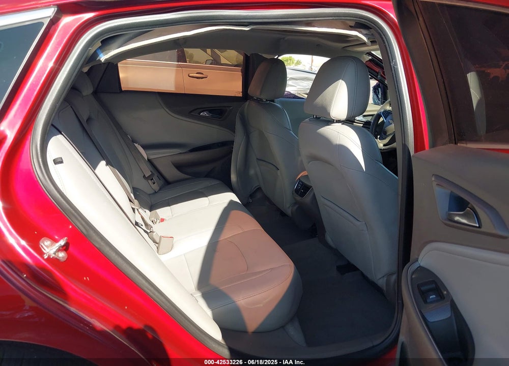 2019 CHEVROLET MALIBU LT VIN: 1G1ZD5ST6KF207209