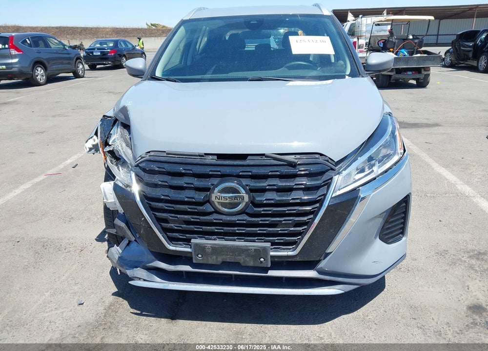 2021 NISSAN KICKS VIN: 3N1CP5CVXML511465