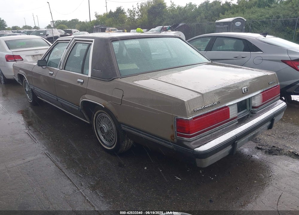 1988 MERCURY GRAND MARQUIS LS VIN: 2MEBM75F1JX642134