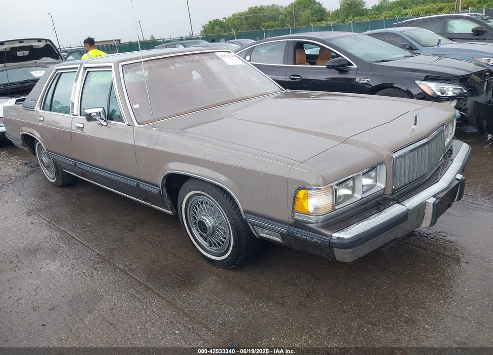 1988 MERCURY GRAND MARQUIS LS VIN: 2MEBM75F1JX642134