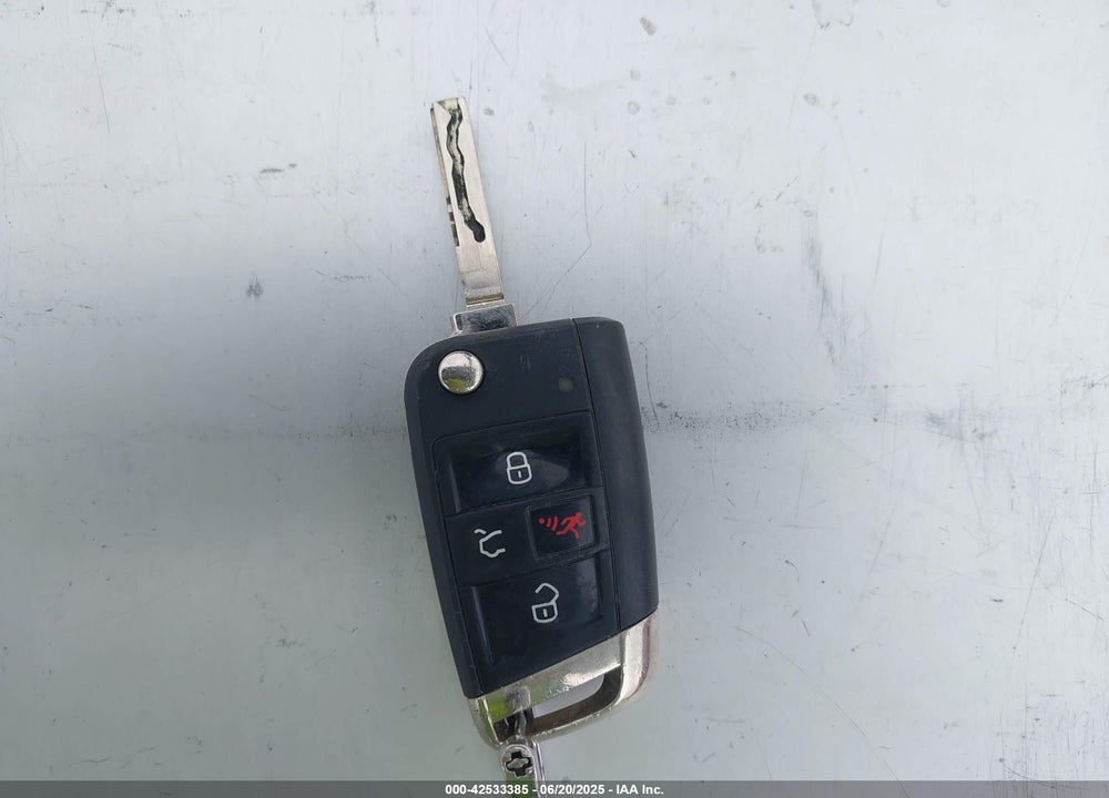 2020 VOLKSWAGEN GOLF VIN: 3VW6T7AU0LM004401