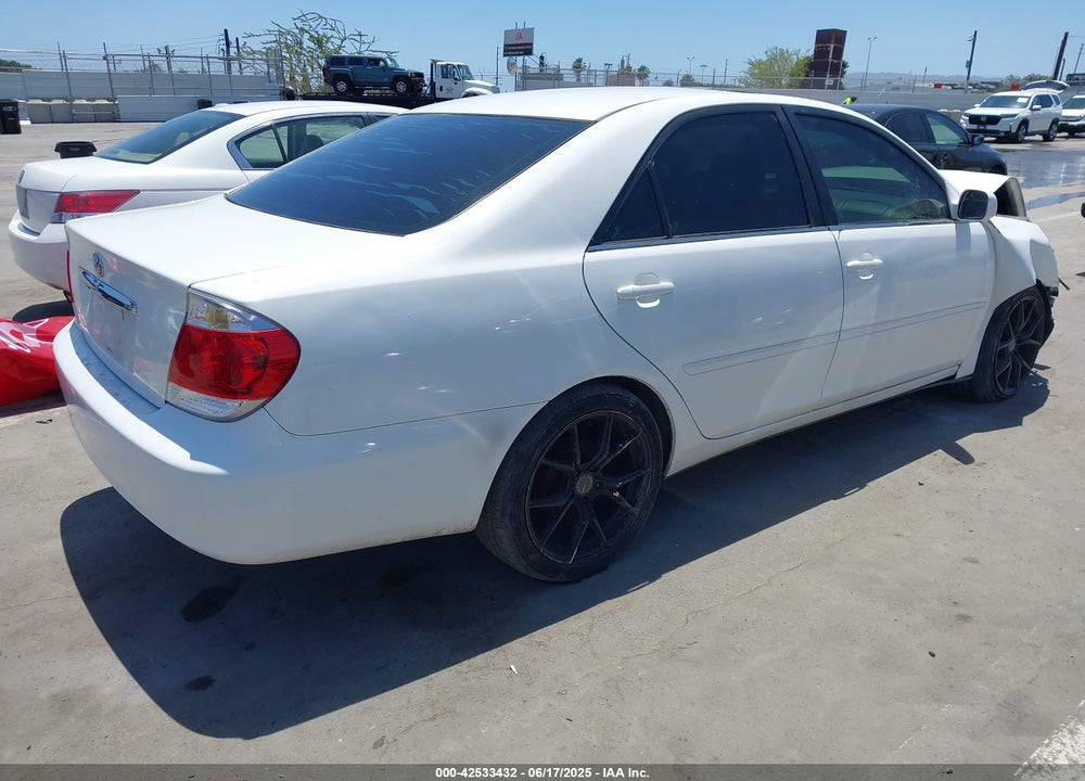 2005 TOYOTA CAMRY LE VIN: 4T1BE32K15U566822