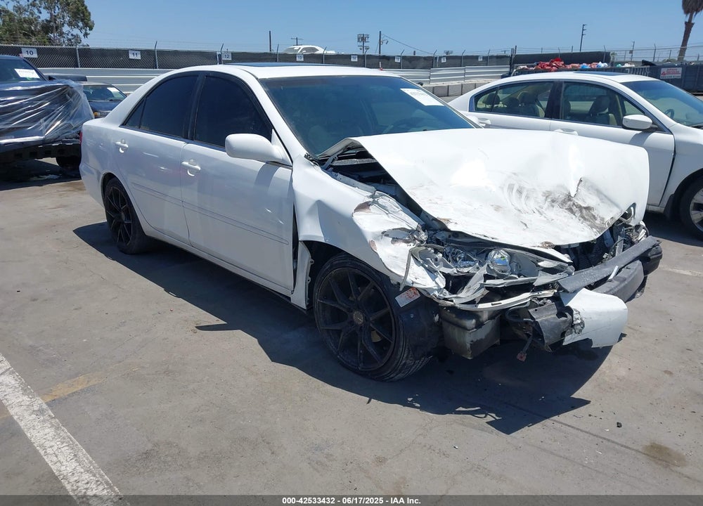 2005 TOYOTA CAMRY LE VIN: 4T1BE32K15U566822